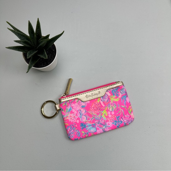 Lilly Pulitzer Accessories - Lilly Pulitzer ID Case Keychain Wallet with Zip Close